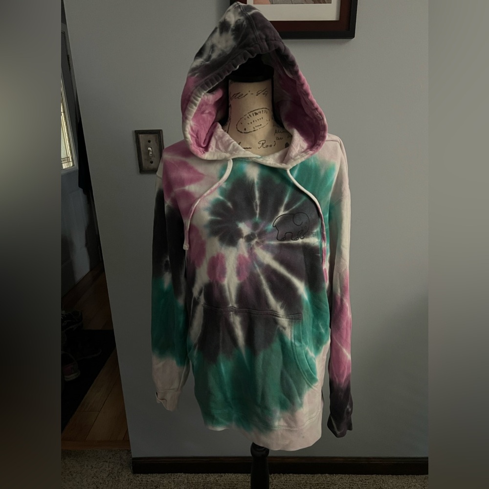 Ivory Ella sweatshirt Medium